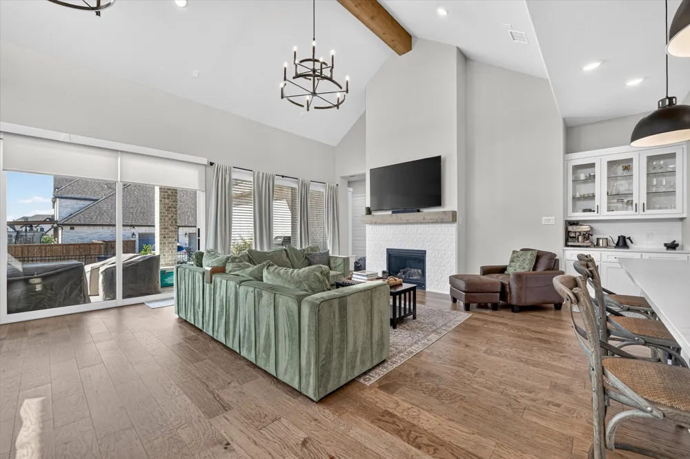 14441 Walsh Avenue Aledo, TX 76008