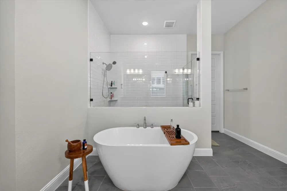 14441 Walsh Avenue Aledo, TX 76008