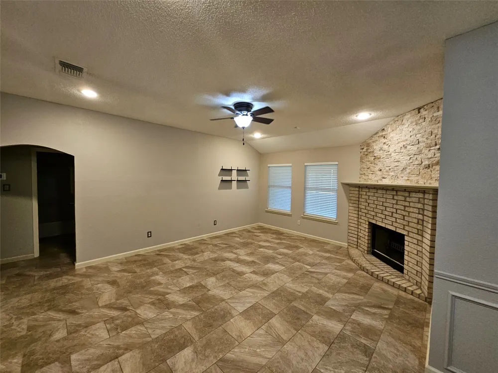 1608 Merritt Drive Mansfield, TX 76063
