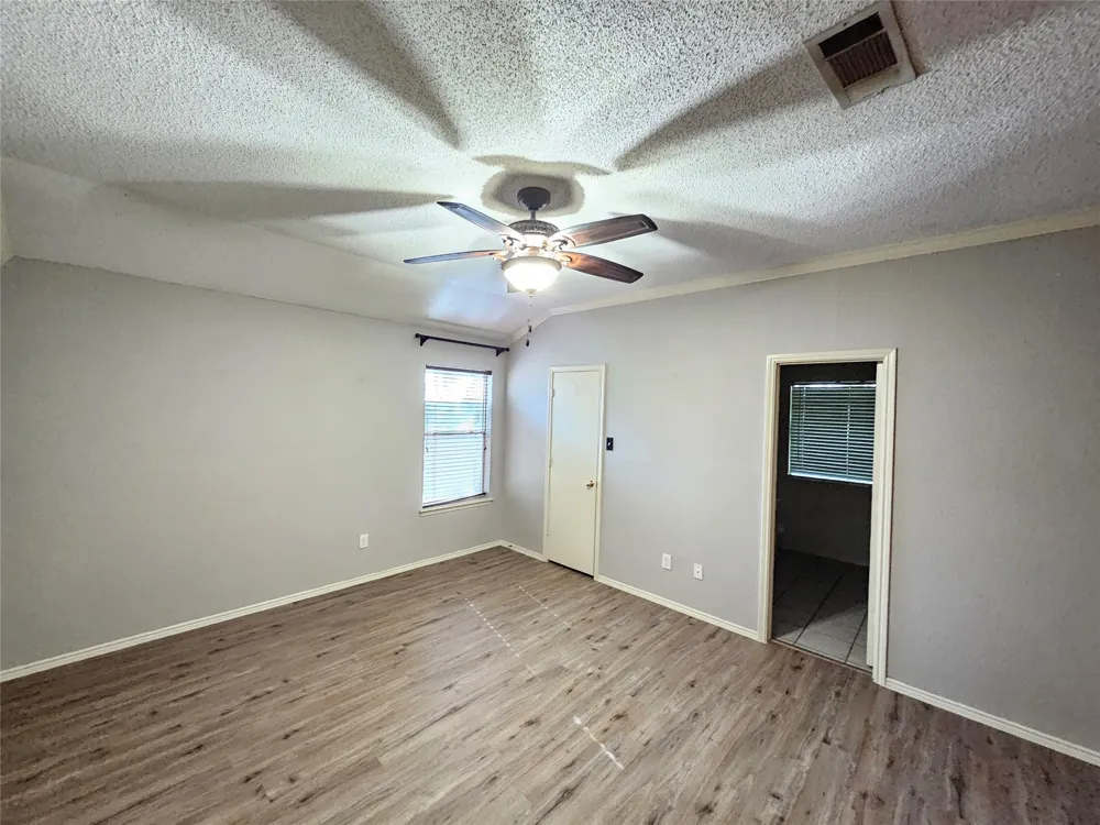1608 Merritt Drive Mansfield, TX 76063
