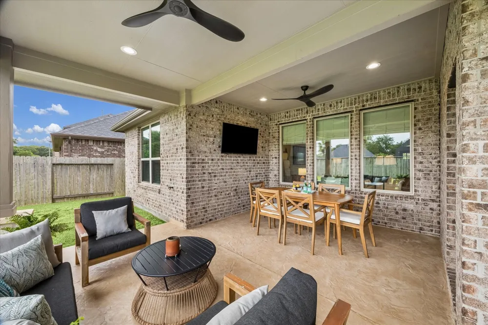1520 Harvest Vine Court Friendswood, TX 77546