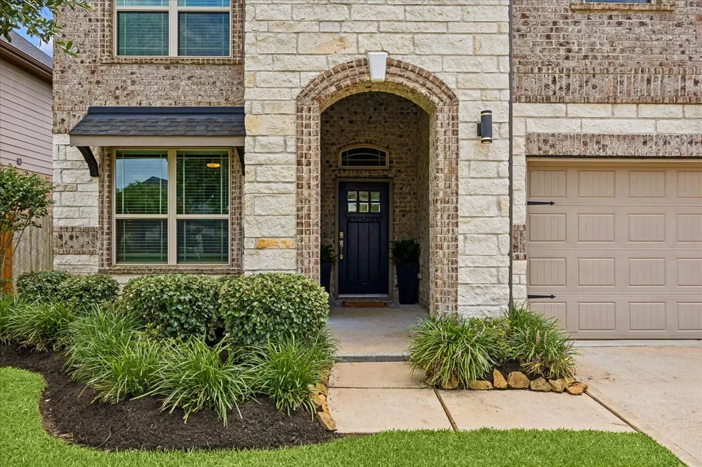 1520 Harvest Vine Court Friendswood, TX 77546