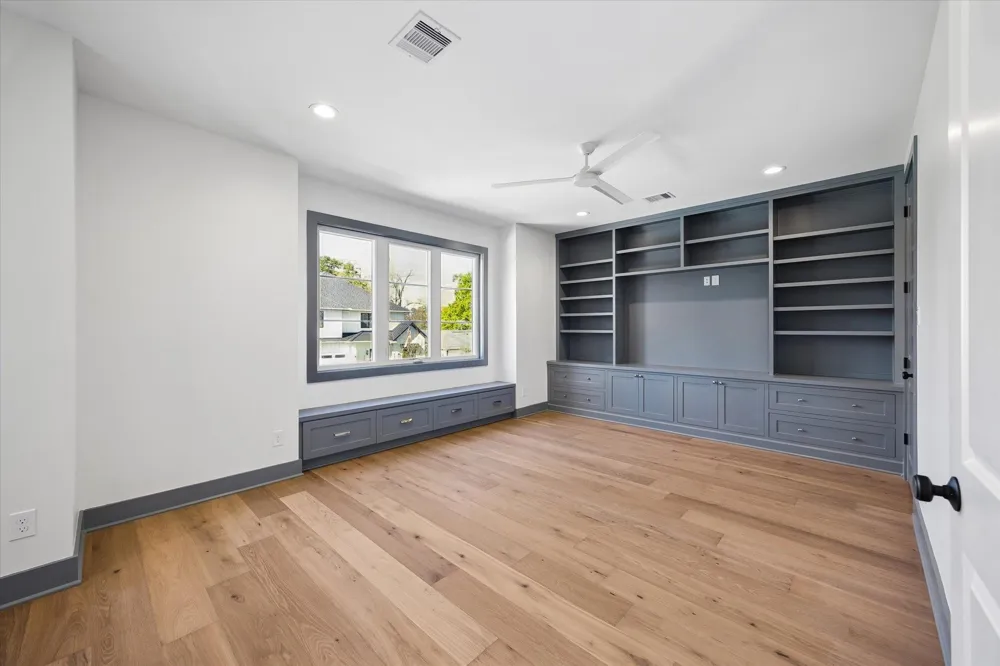 1348 Althea Drive Houston, TX 77018