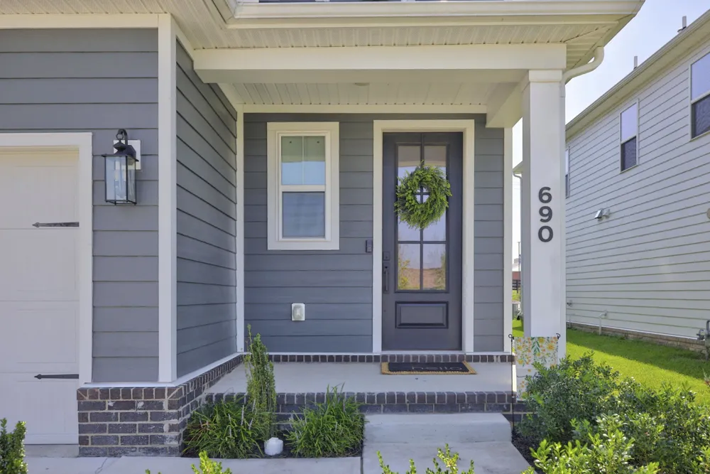 690 Conifer Dr Spring Hill, TN 37174