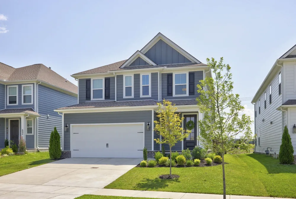 690 Conifer Dr Spring Hill, TN 37174