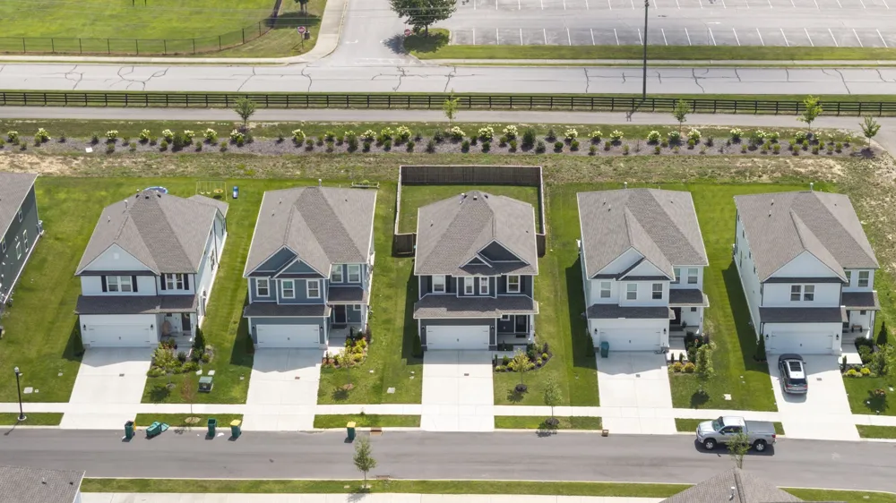 690 Conifer Dr Spring Hill, TN 37174