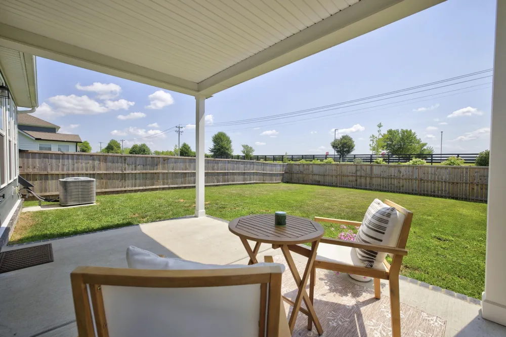 690 Conifer Dr Spring Hill, TN 37174