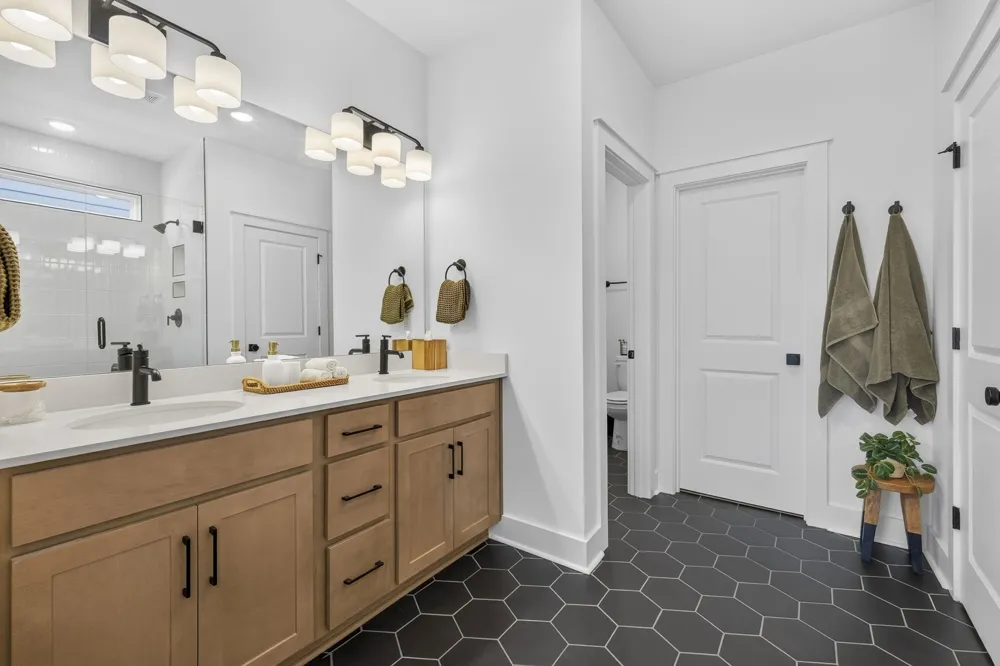 690 Conifer Dr Spring Hill, TN 37174