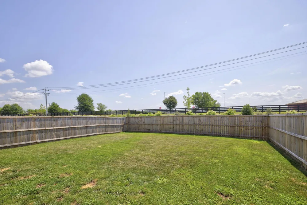 690 Conifer Dr Spring Hill, TN 37174