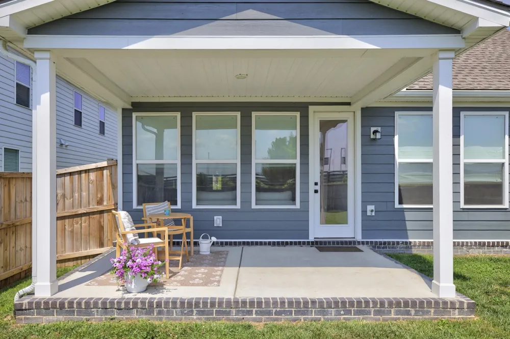 690 Conifer Dr Spring Hill, TN 37174