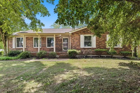 110 Sam Davis Dr