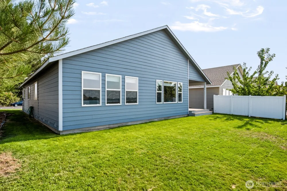 1300 W Marina Drive #26 Moses Lake, WA 98837