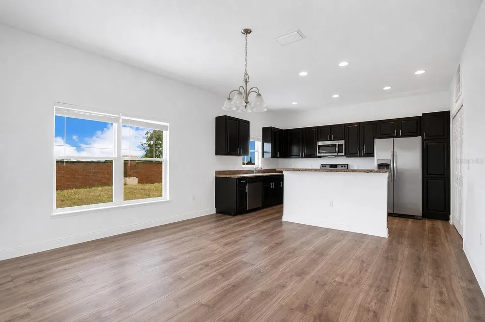 1370 SALISBURY DRIVE Winter Haven, FL 33881