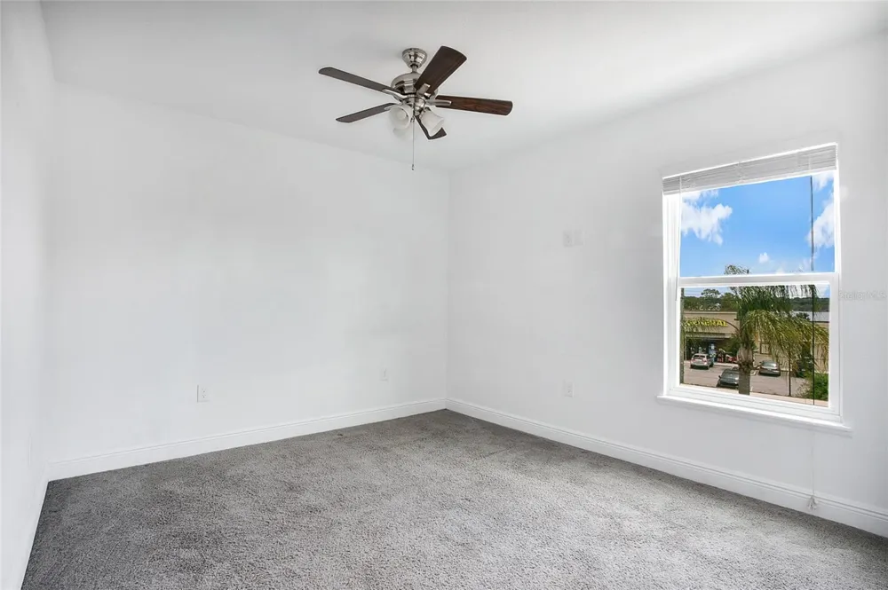 1370 SALISBURY DRIVE Winter Haven, FL 33881