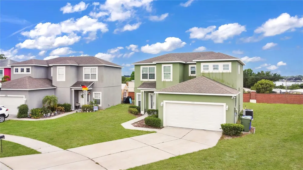 1370 SALISBURY DRIVE Winter Haven, FL 33881