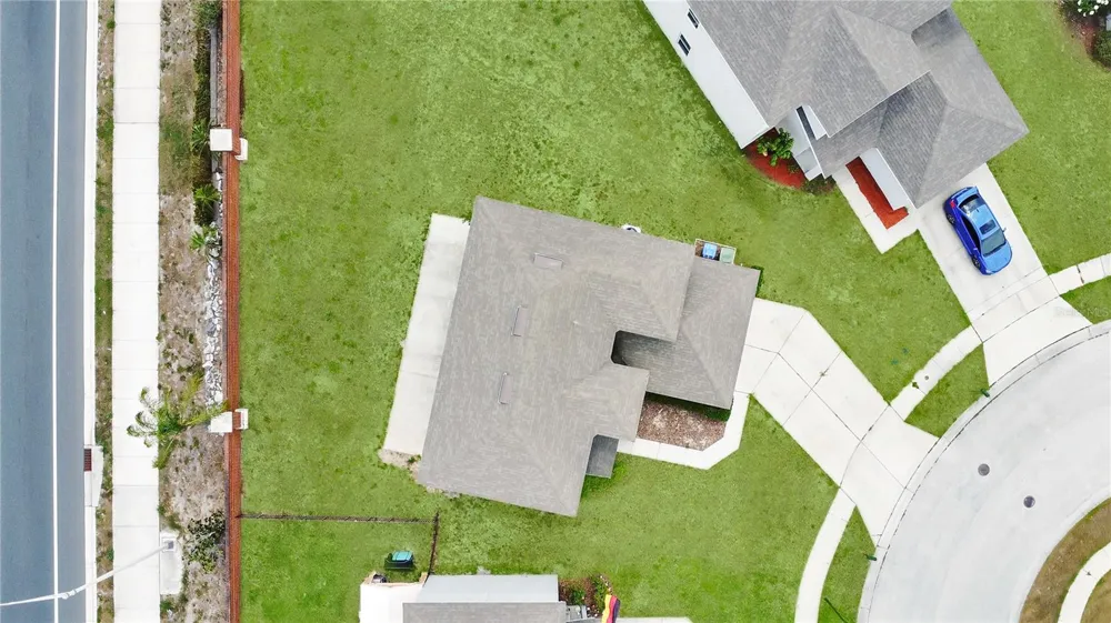 1370 SALISBURY DRIVE Winter Haven, FL 33881