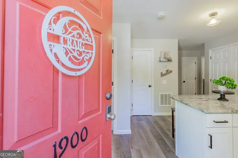 1900 Meadowbrook CIR NW Dalton, GA 30720