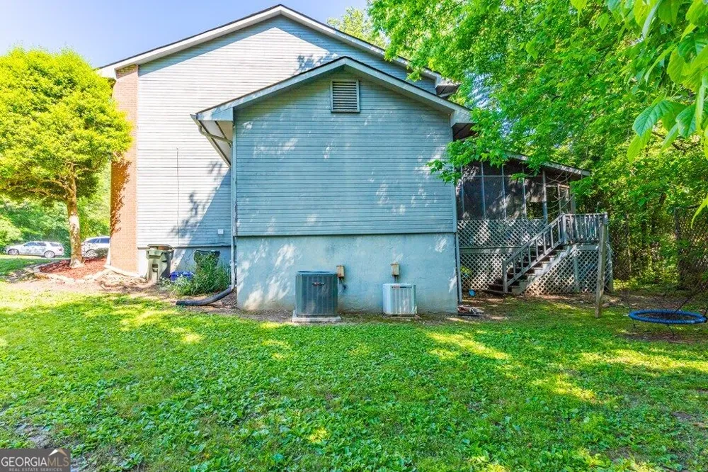 1900 Meadowbrook CIR NW Dalton, GA 30720