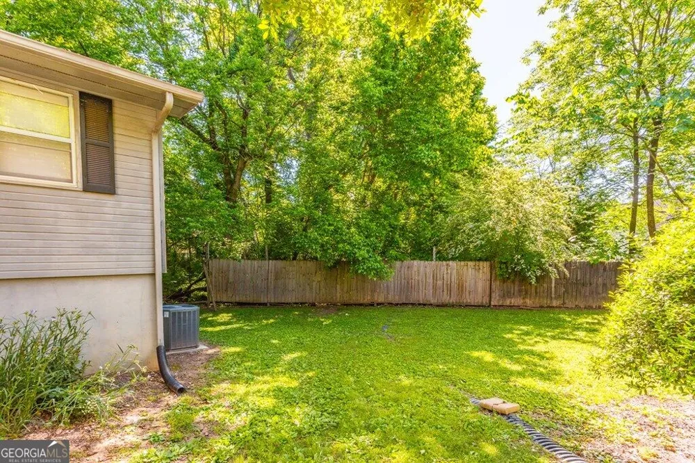1900 Meadowbrook CIR NW Dalton, GA 30720
