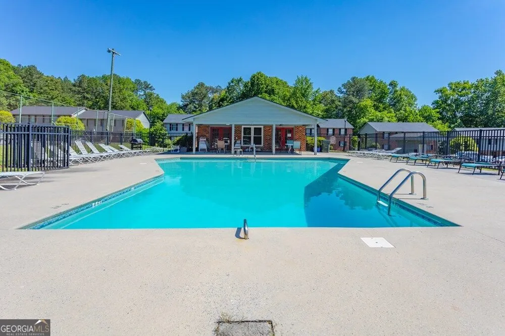 1900 Meadowbrook CIR NW Dalton, GA 30720