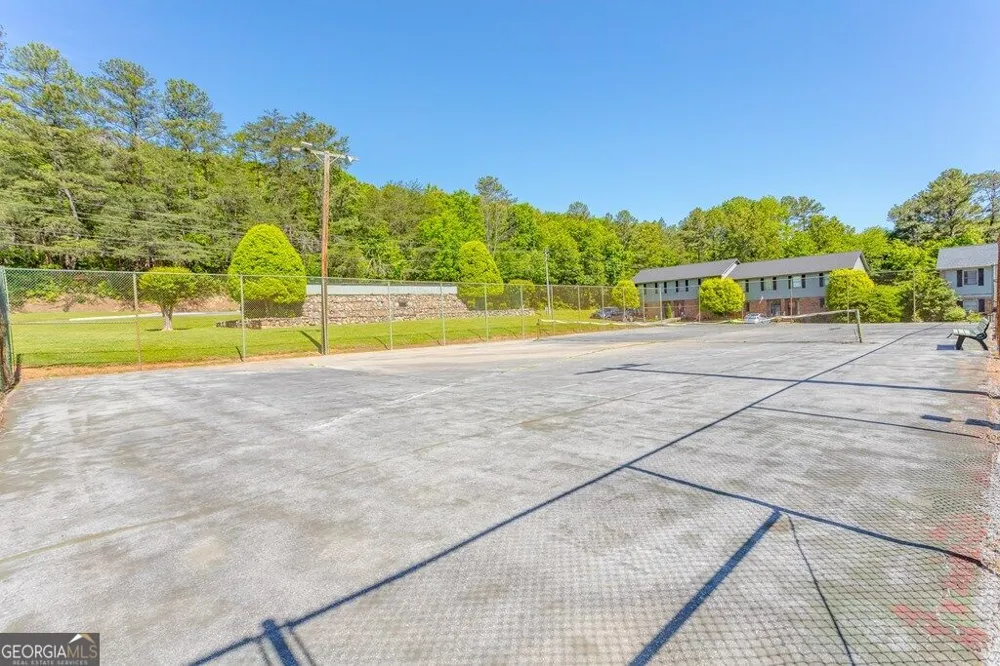1900 Meadowbrook CIR NW Dalton, GA 30720