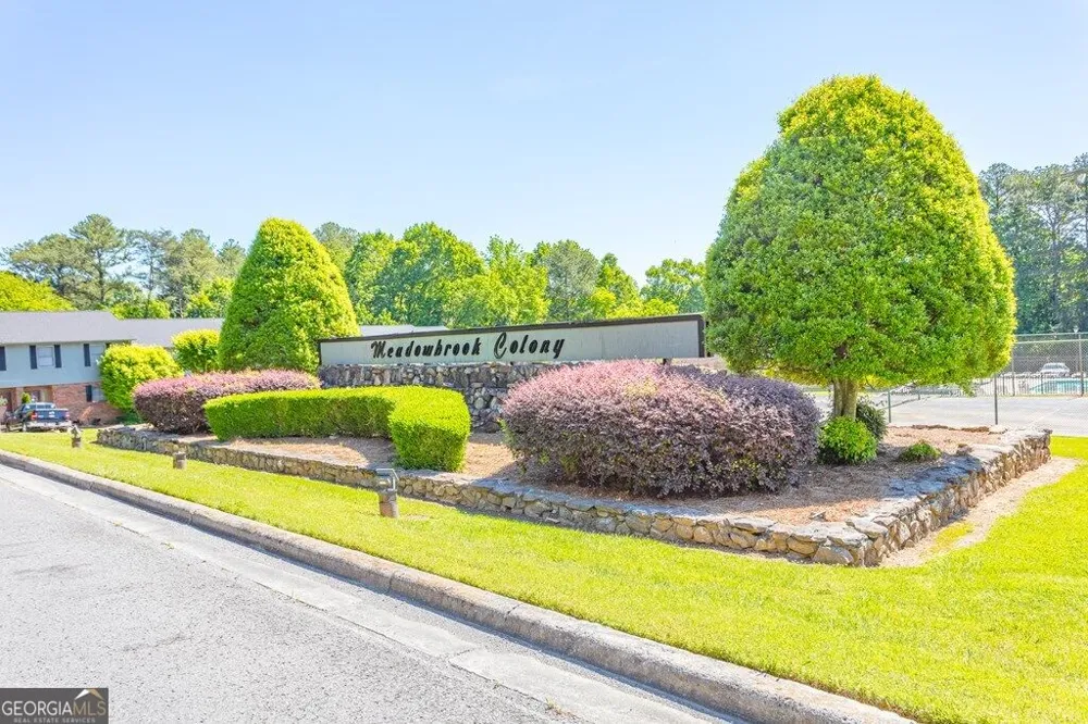 1900 Meadowbrook CIR NW Dalton, GA 30720