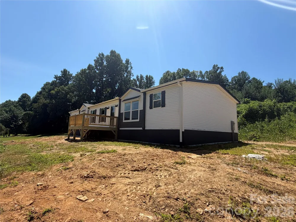 66 Neely Drive Hendersonville, NC 28792