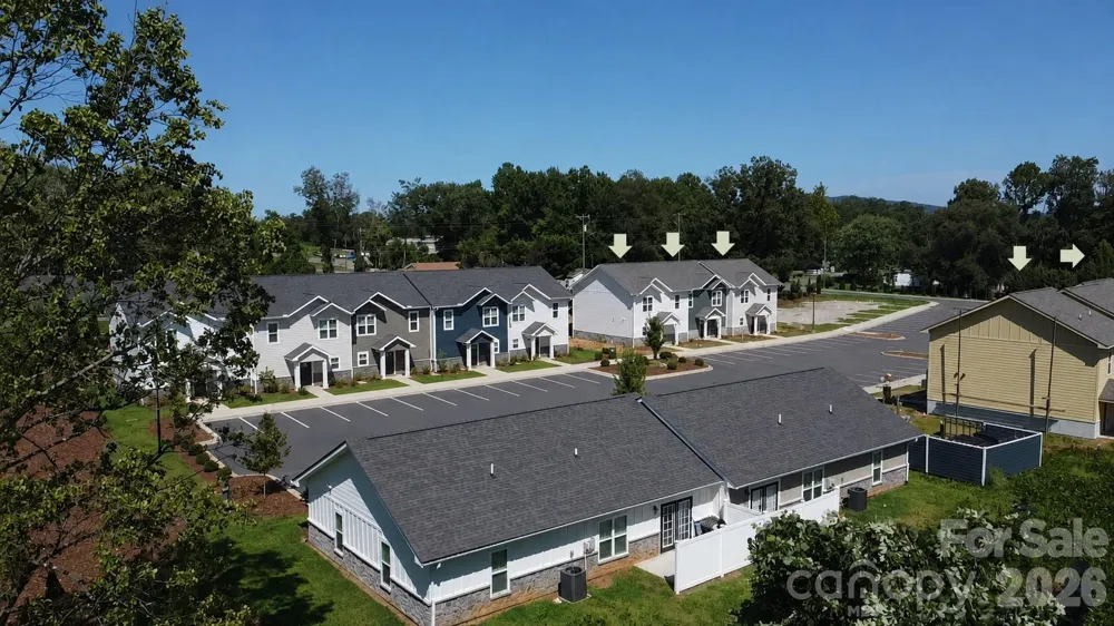 189 Beacon Avenue Morganton, NC 28655