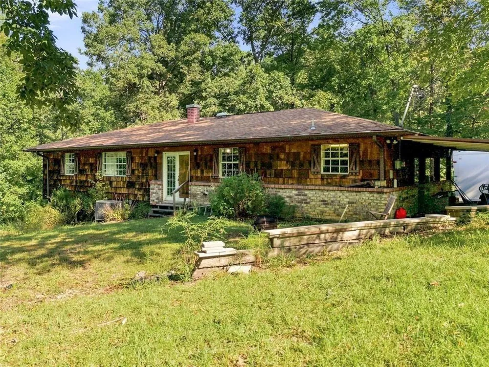 118 Diamond Drive Chickamauga, GA 30707