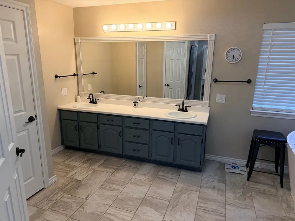 3925 Misty Lane Paris, TX 75462
