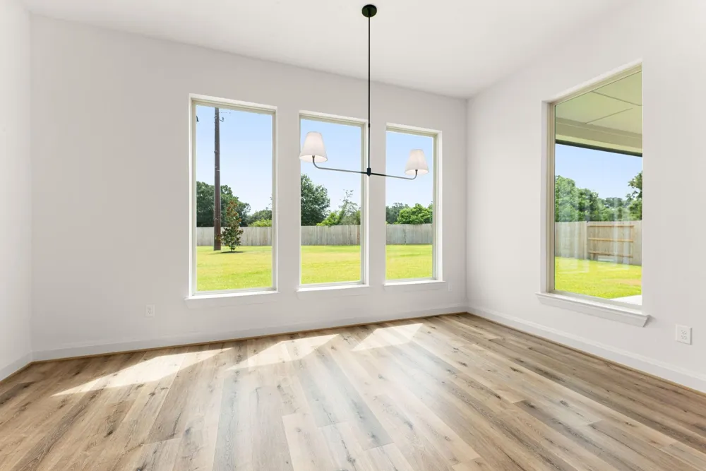 349 Covey Lane Sealy, TX 77474