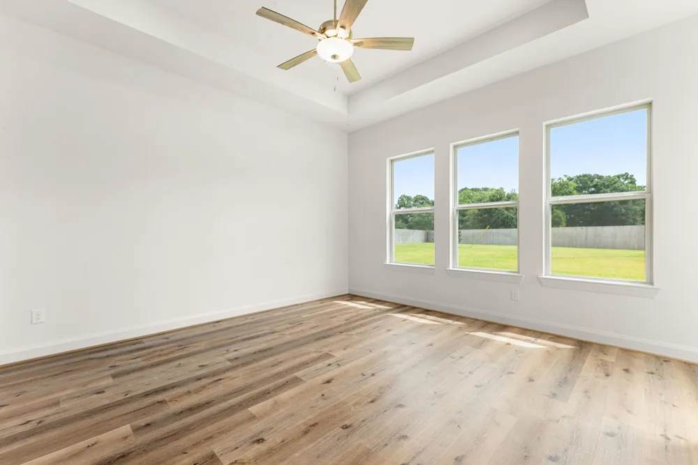 349 Covey Lane Sealy, TX 77474