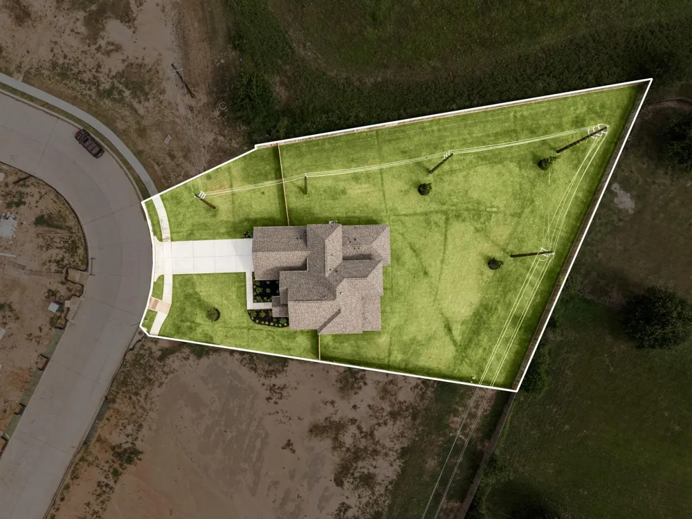 349 Covey Lane Sealy, TX 77474