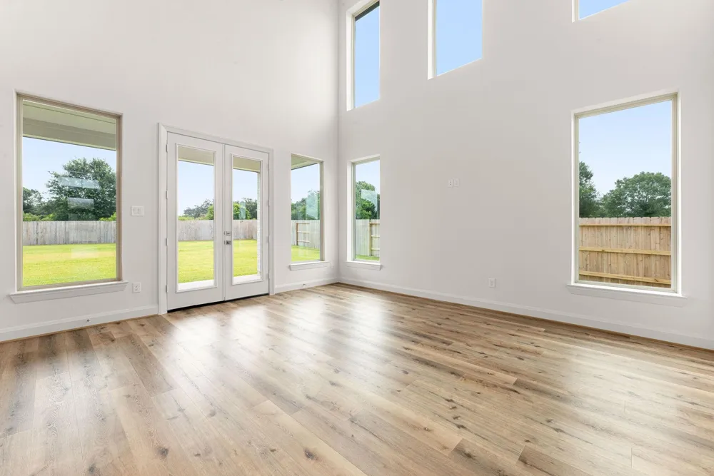 349 Covey Lane Sealy, TX 77474