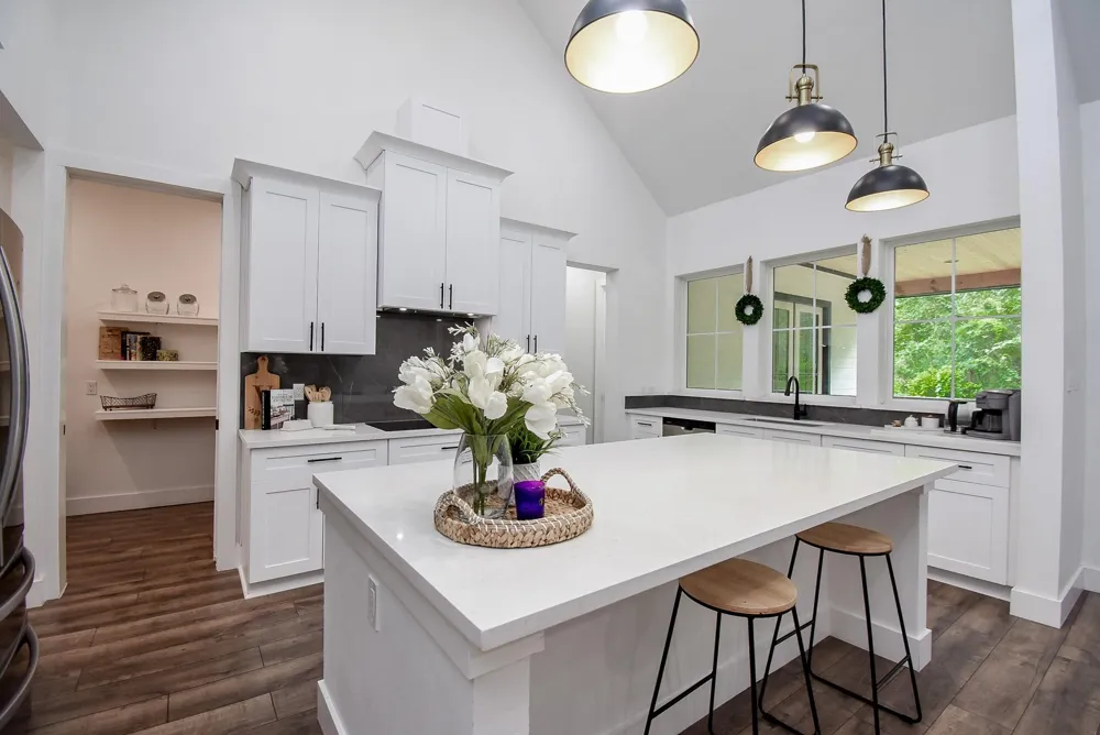38372 S Bonnie Lake Drive Hempstead, TX 77445