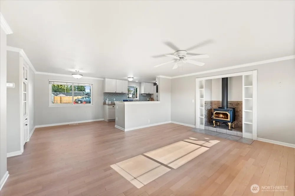 1163 Garfield Street Enumclaw, WA 98022