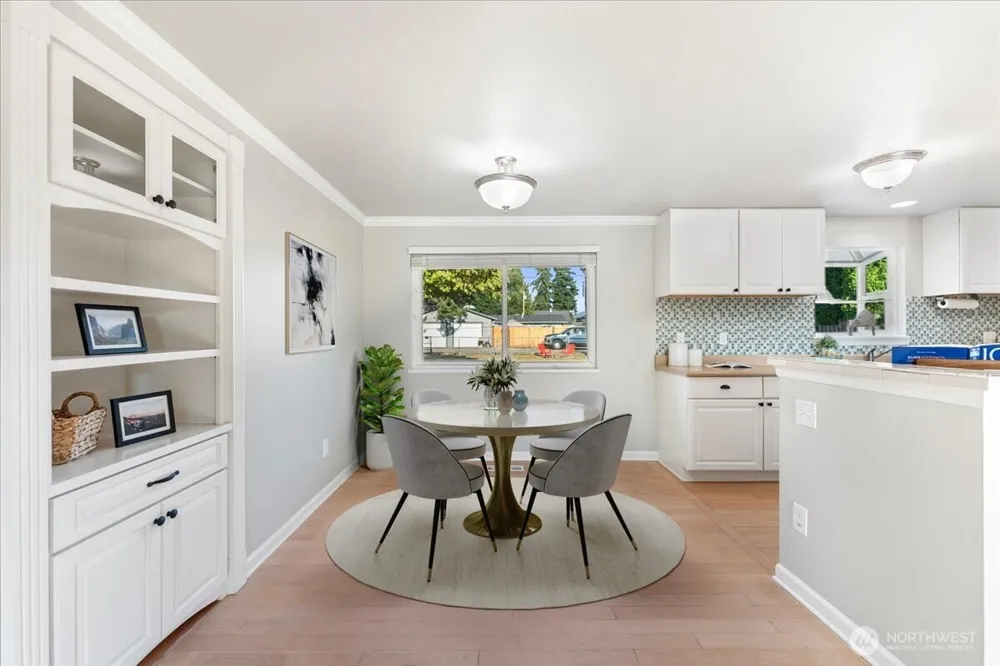 1163 Garfield Street Enumclaw, WA 98022