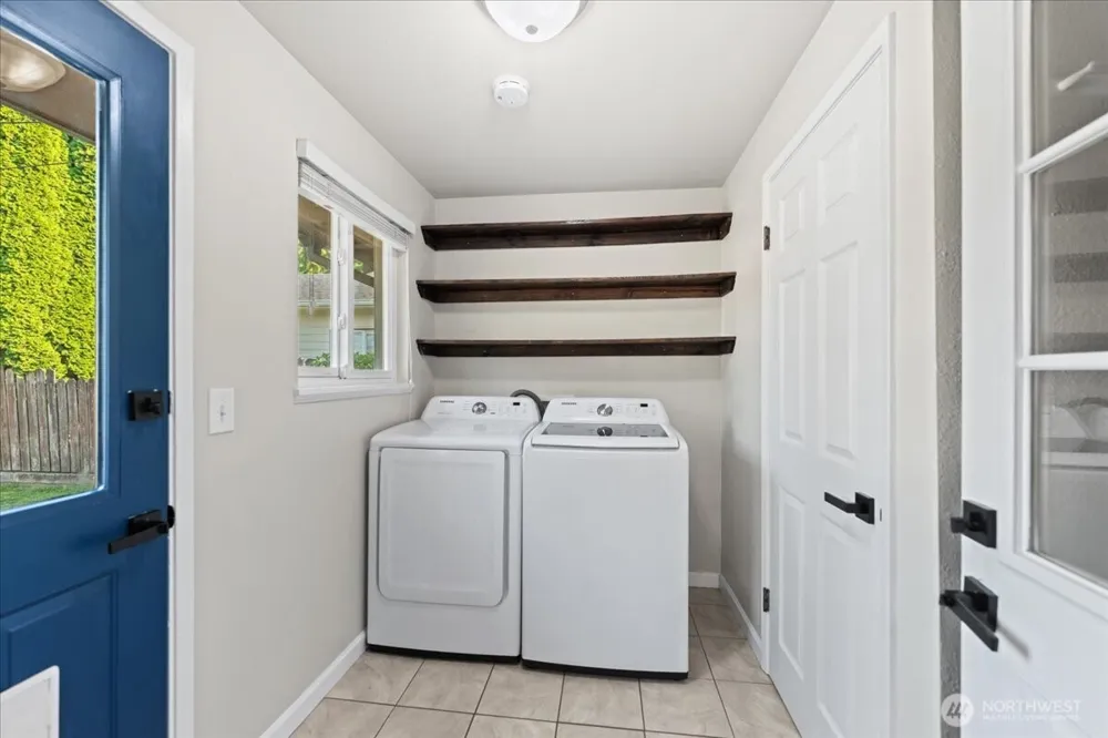 1163 Garfield Street Enumclaw, WA 98022