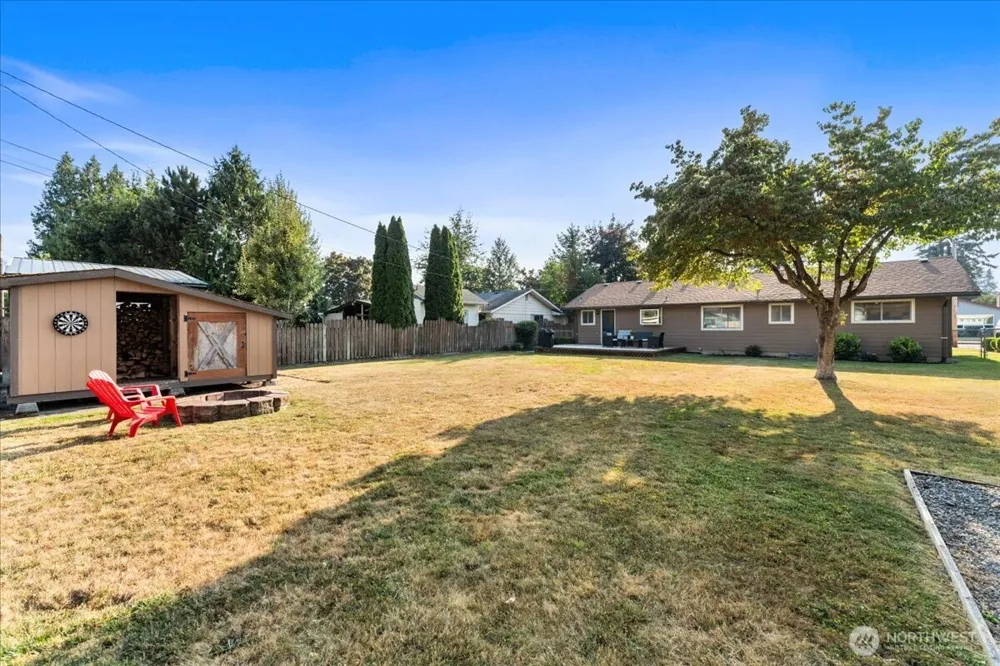 1163 Garfield Street Enumclaw, WA 98022