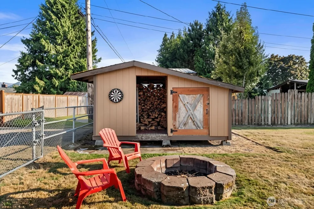 1163 Garfield Street Enumclaw, WA 98022