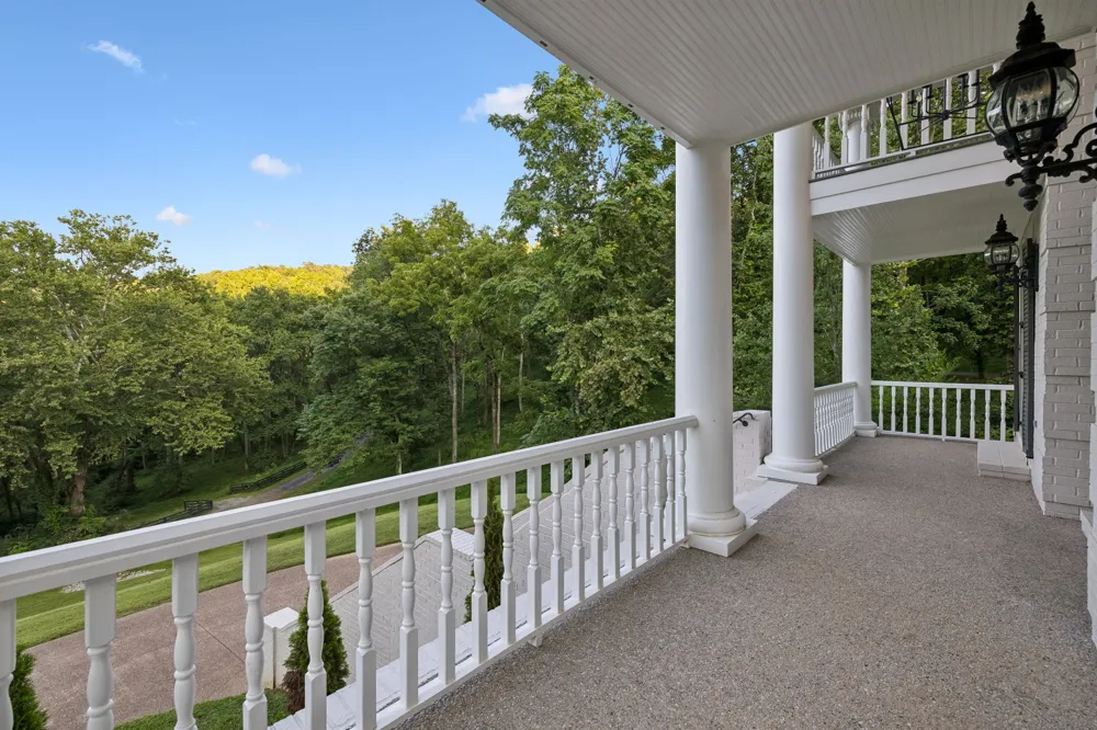 2183 S Berrys Chapel Rd Franklin, TN 37069