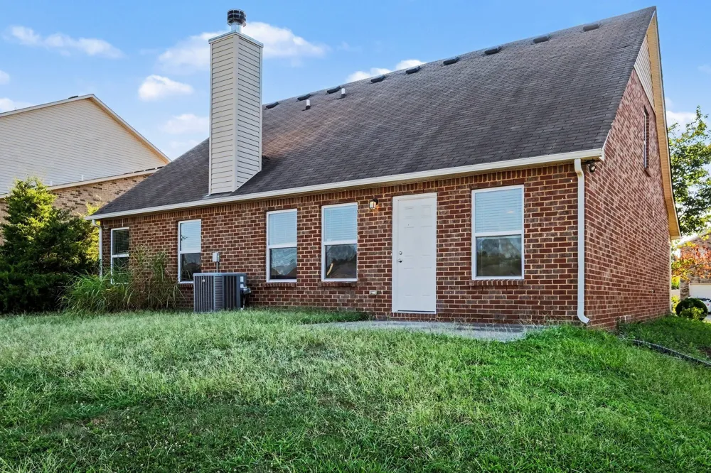 1017 Patmore Ln Hendersonville, TN 37075