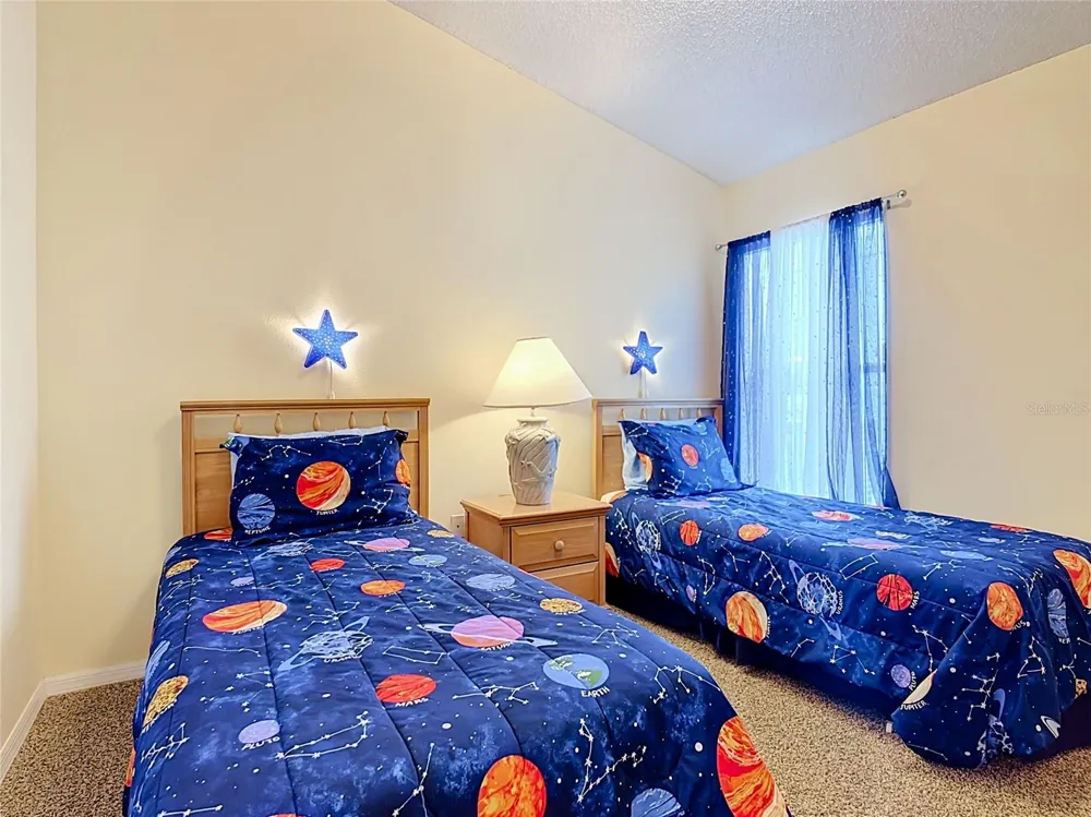 2873 BLOOMING ALAMANDA LOOP Kissimmee, FL 34747