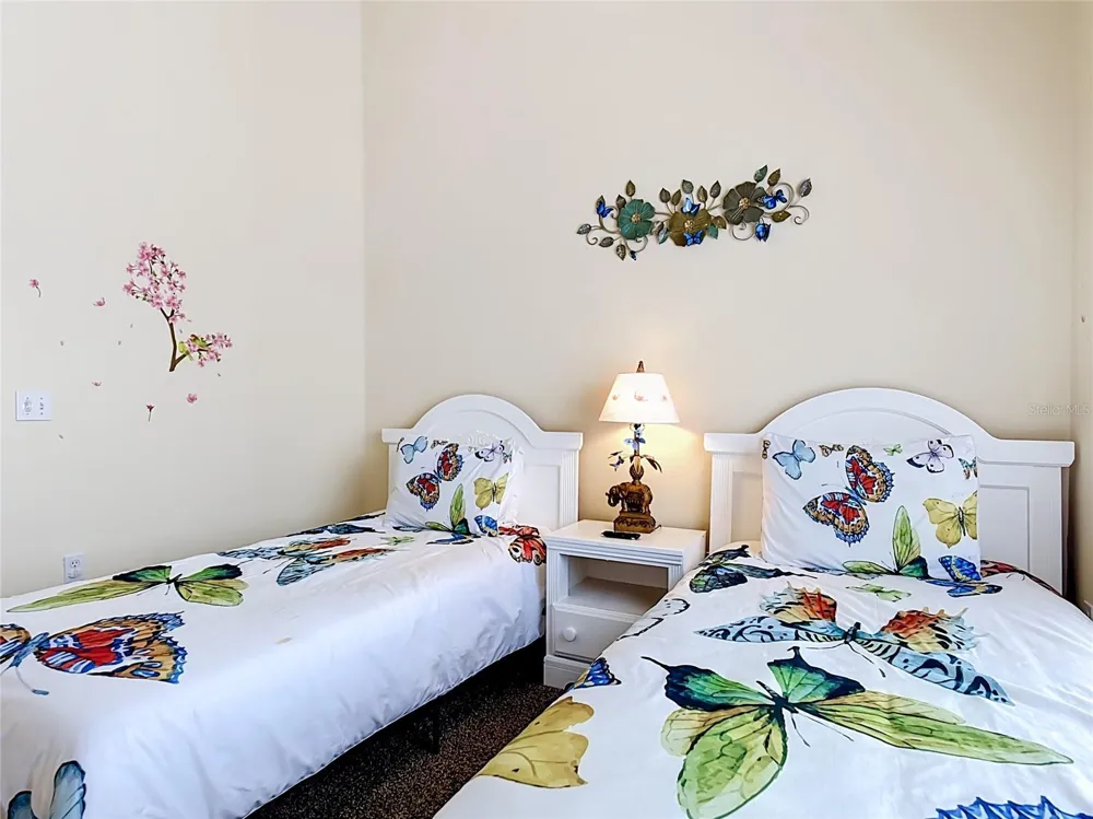 2873 BLOOMING ALAMANDA LOOP Kissimmee, FL 34747