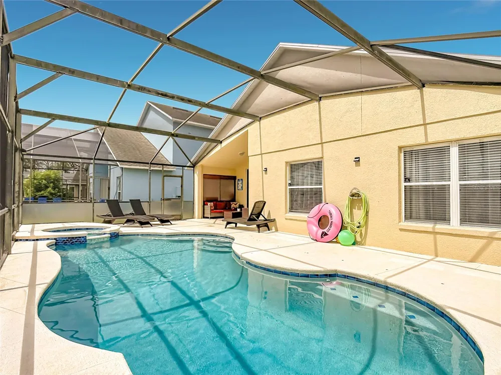 2873 BLOOMING ALAMANDA LOOP Kissimmee, FL 34747