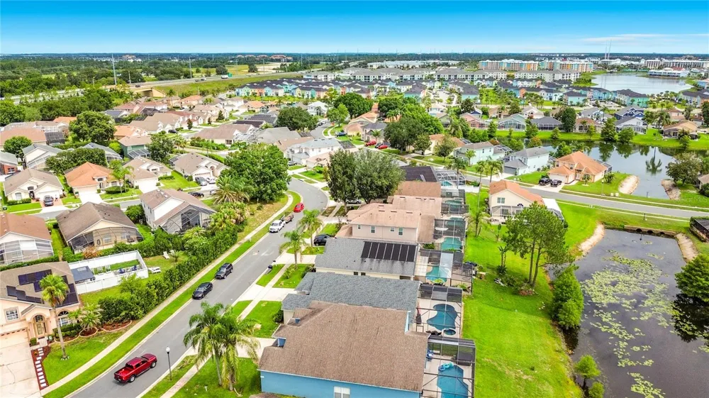 2873 BLOOMING ALAMANDA LOOP Kissimmee, FL 34747