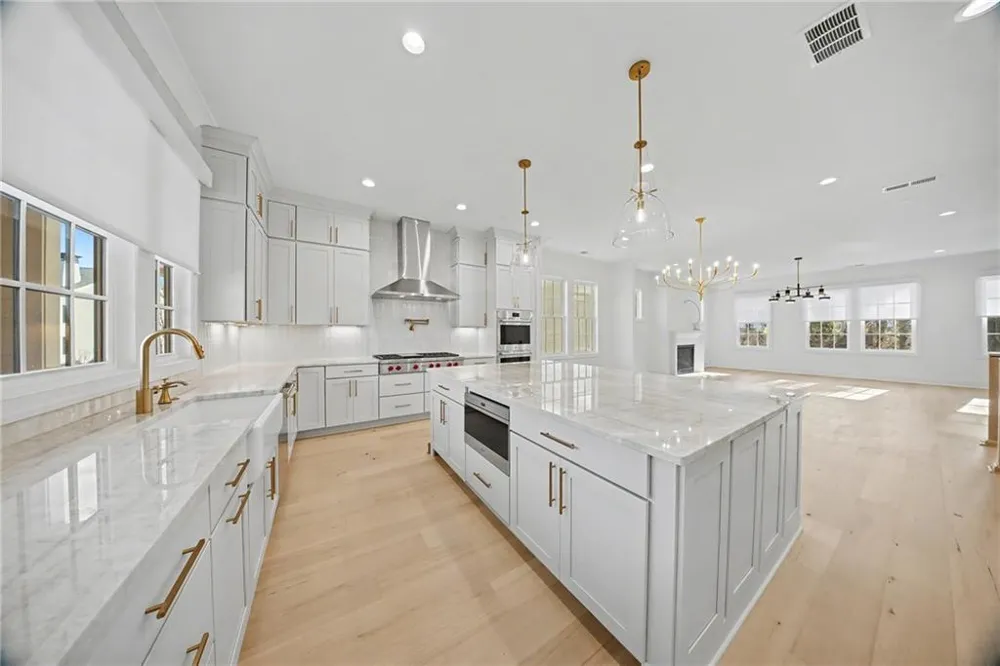 600 Mayfair Court Alpharetta, GA 30009