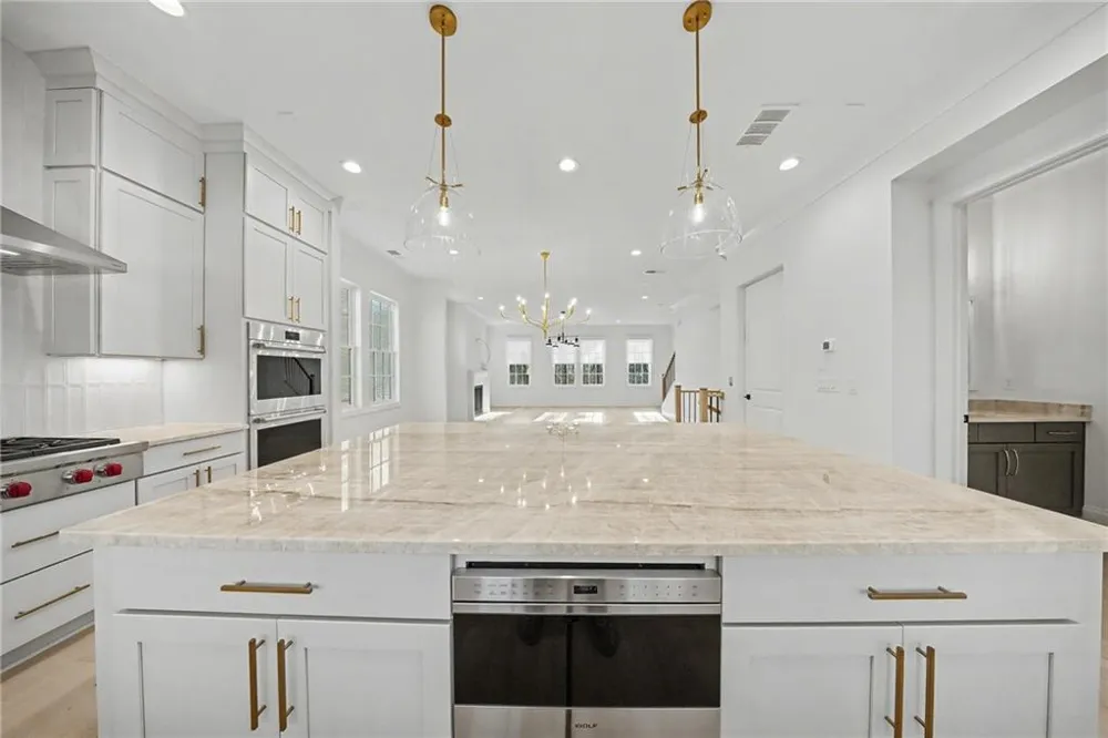 600 Mayfair Court Alpharetta, GA 30009