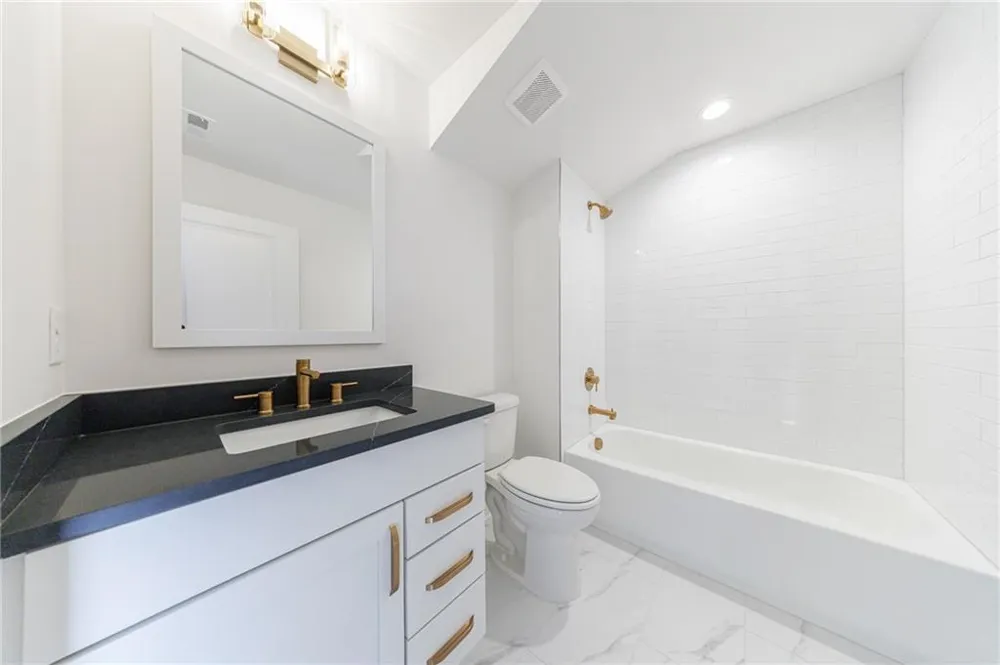 600 Mayfair Court Alpharetta, GA 30009