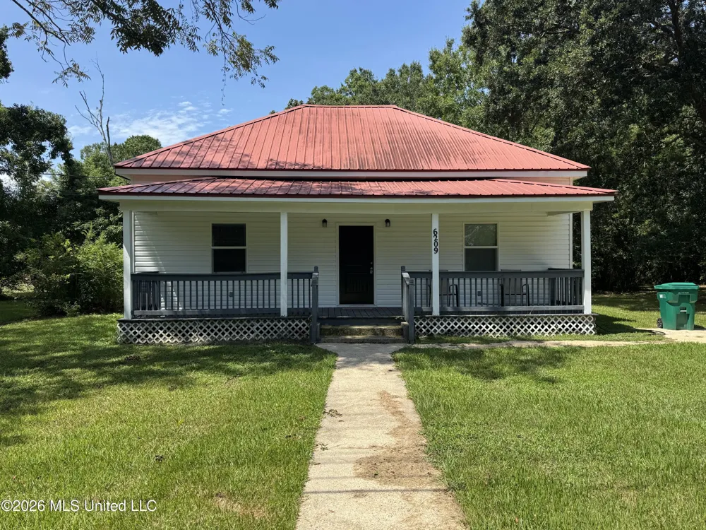 6209 Elder Ferry Road Moss Point, MS 39563